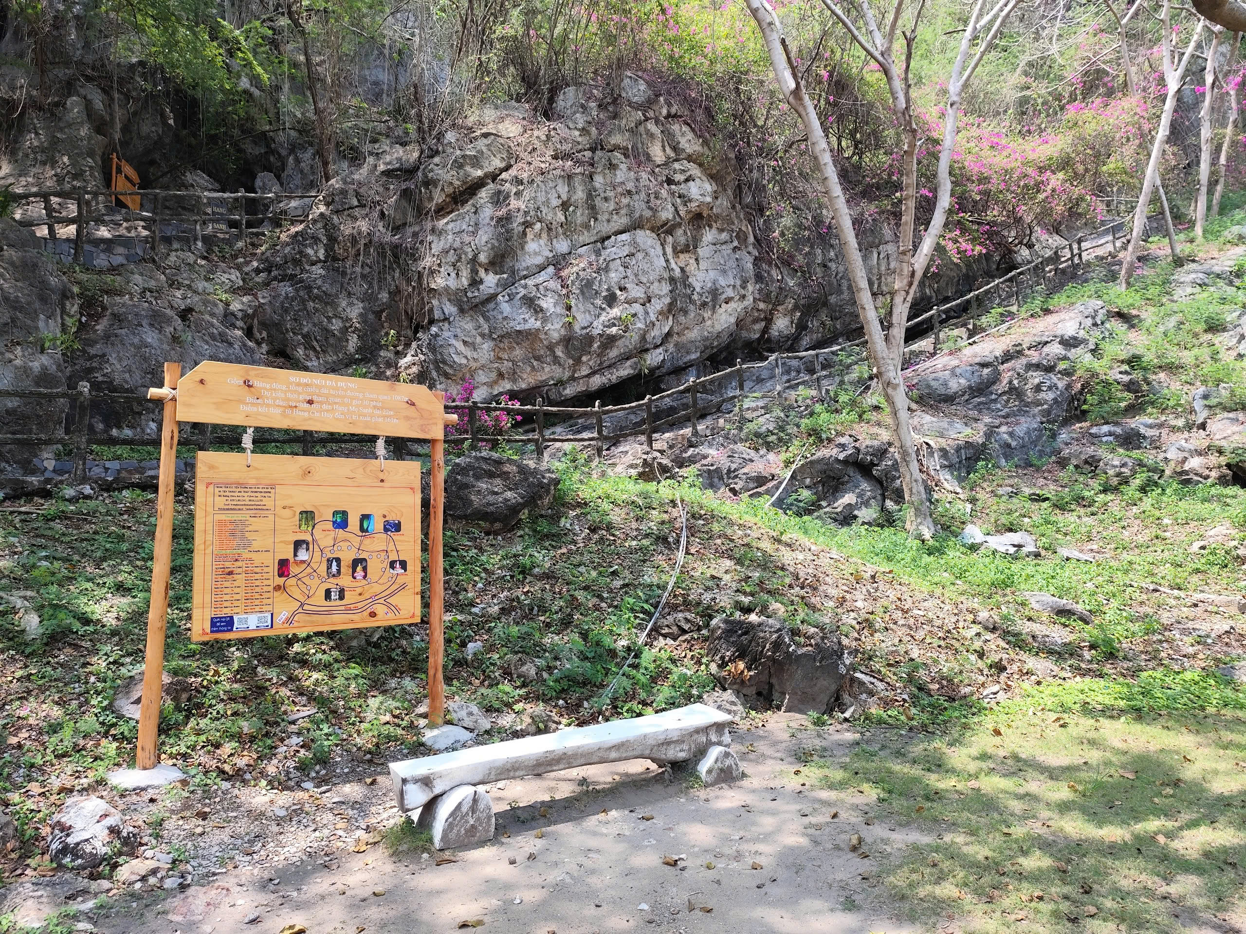 2. Hướng dẫn cách di chuyển đến Đá Dựng