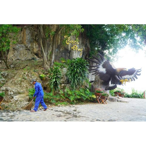 Hà tiên tích cực Chào mừng Kỷ niệm 50 năm ngày Giải phóng miền Nam, thống nhất đất nước (30/4/1975 – 30/4/2025) và ngày Quốc tế Lao động (01/5/1886 – 01/5/2025)